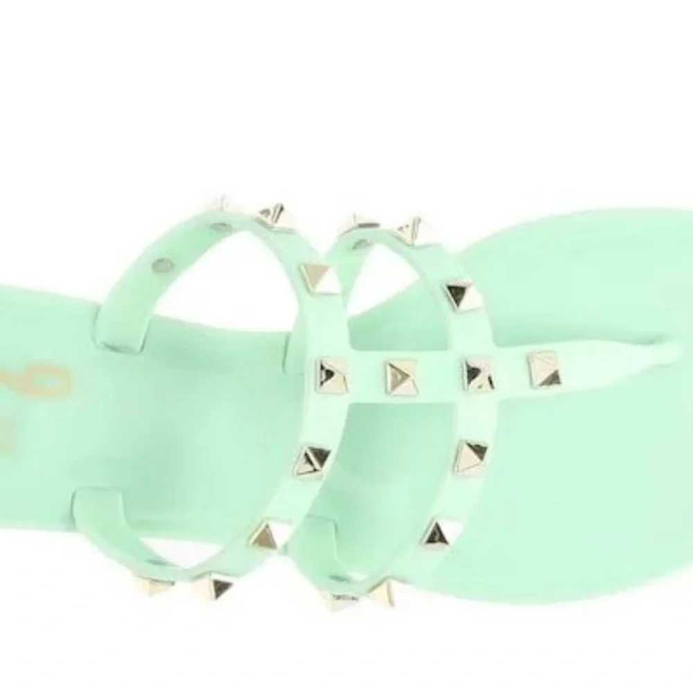 Mix No. 6 Tineara Studded Sandal- Size 7 - Picture 7 of 12